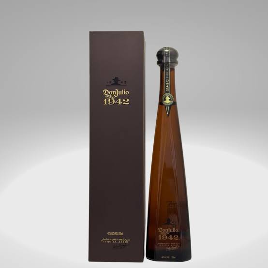 DON JULIO 1942